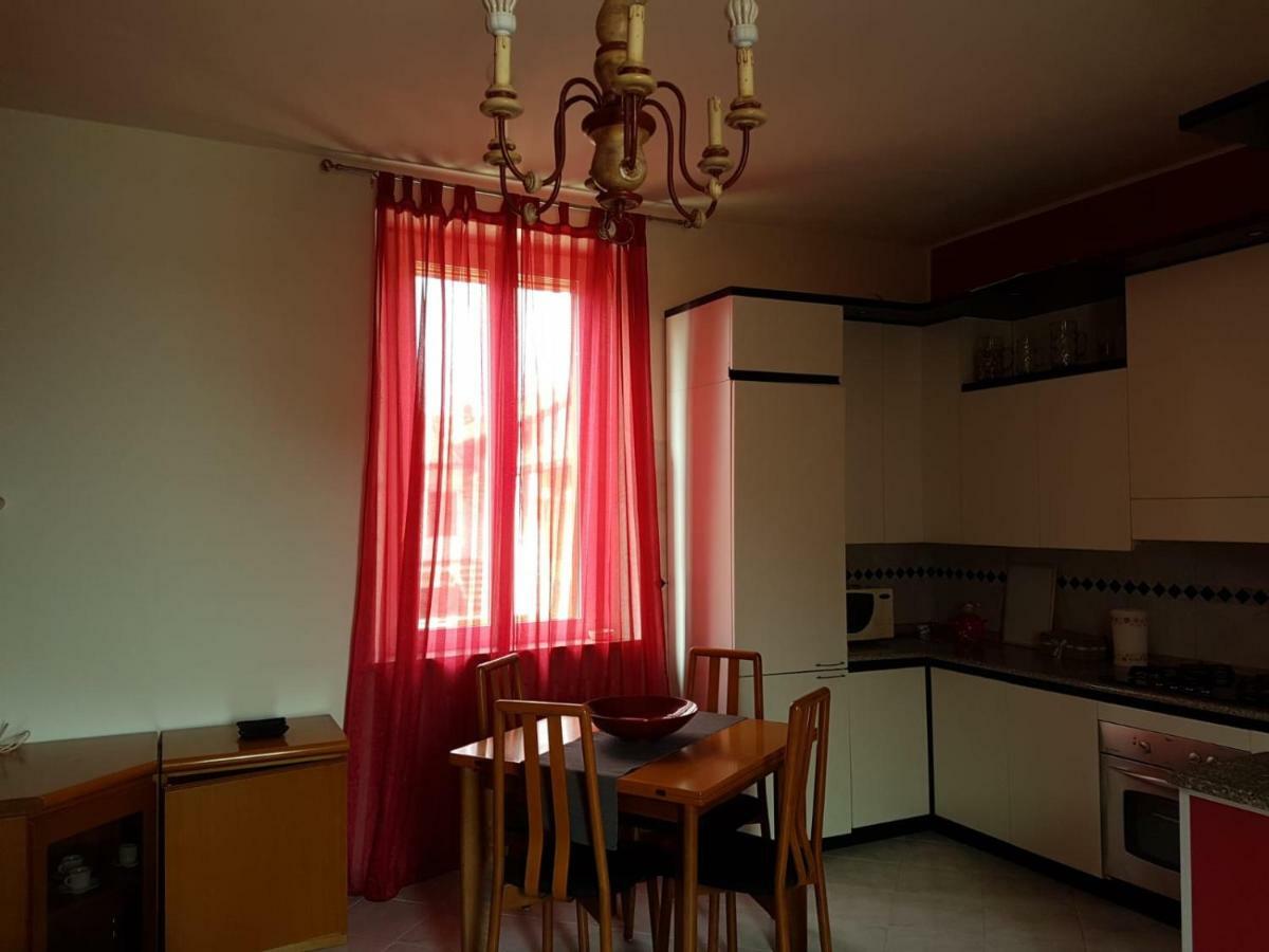 Domus Lungo Ticino Apartment Павия Екстериор снимка